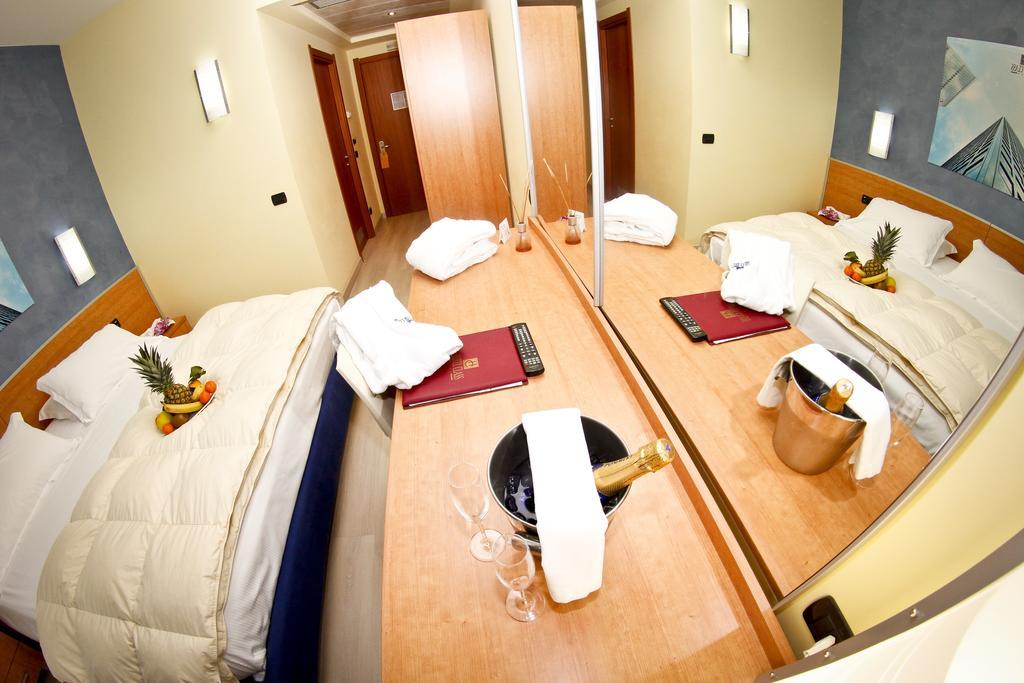 Best Western Hotel Class Lamezia ラメーツィア・テルメ 部屋 写真