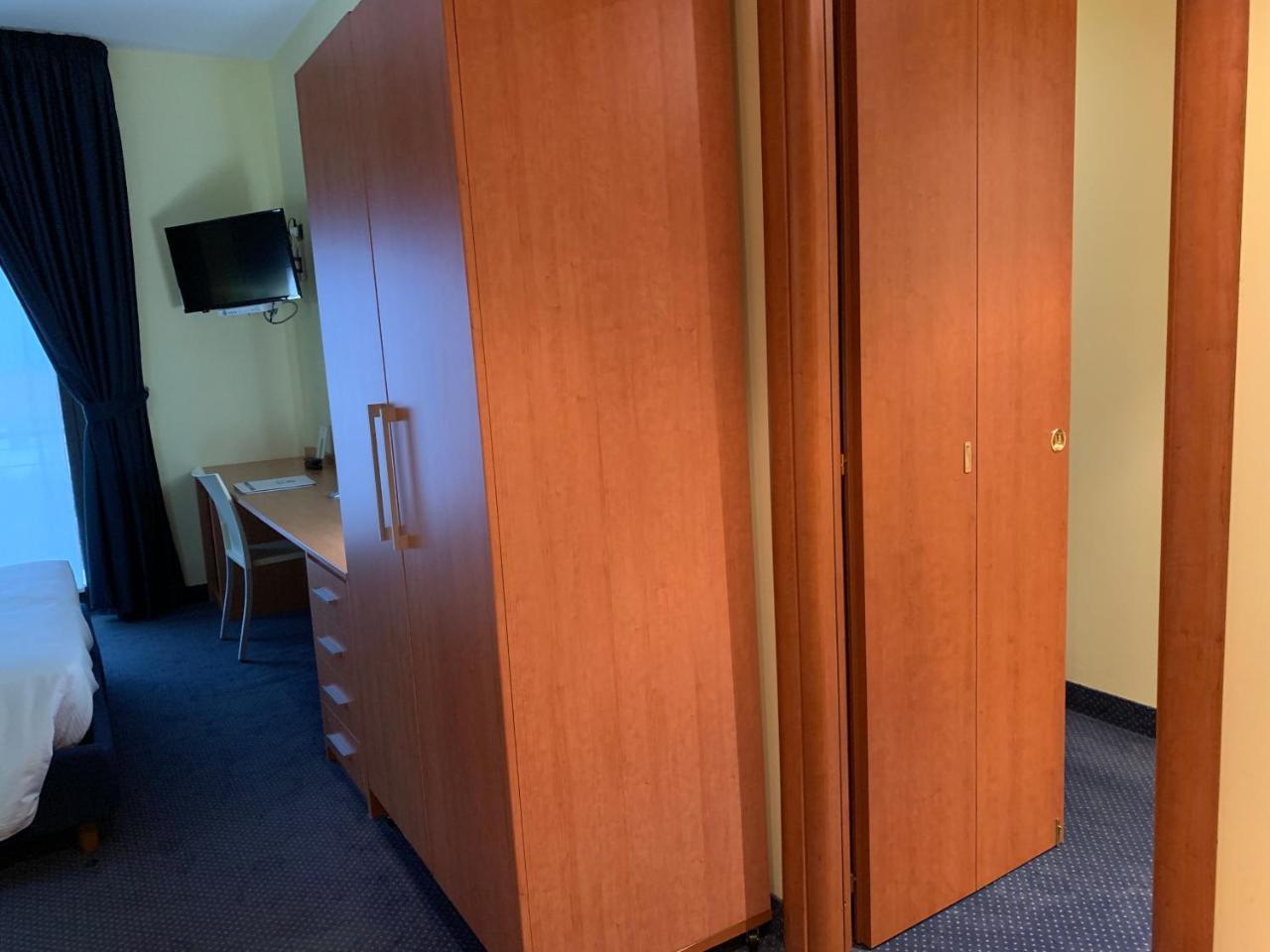 Best Western Hotel Class Lamezia ラメーツィア・テルメ エクステリア 写真