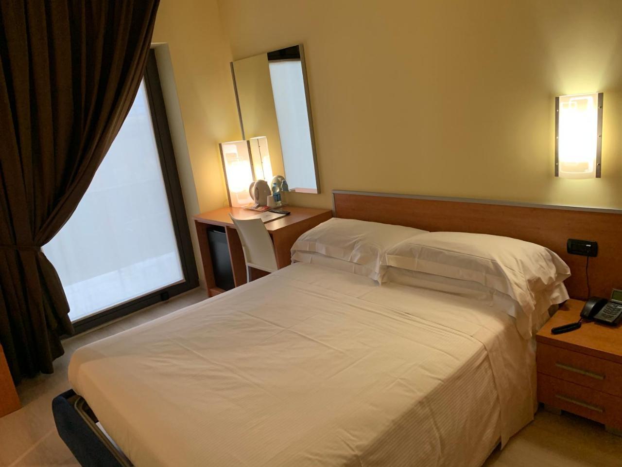 Best Western Hotel Class Lamezia ラメーツィア・テルメ エクステリア 写真